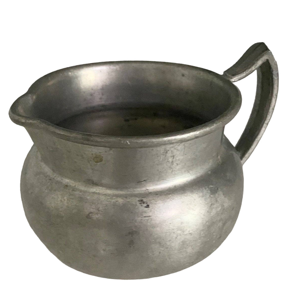Vintage Old Colonial Pewter Creamer - good antique condition